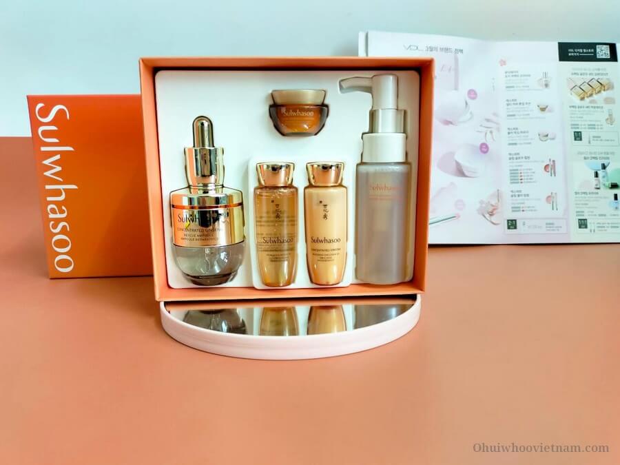 Bộ tinh chất giải cứu da Sulwhasoo Concentrated Ginseng Rescue Ampoule Set