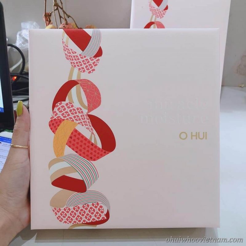 Ohui Miracle Moisture Special 6 Sản Phẩm
