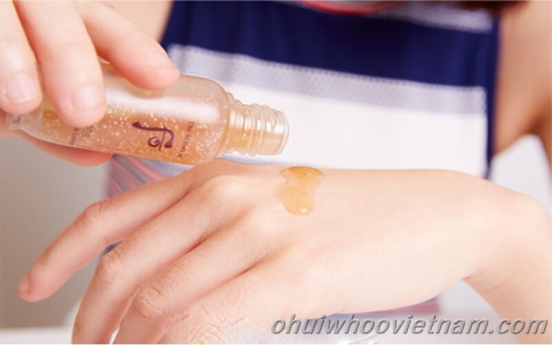 Tinh chất tuần hoàn Whoo Bichup First Care Moisture Anti-Aging Essence 15ml 